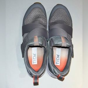 TIEM Spin Shoes - Clips included